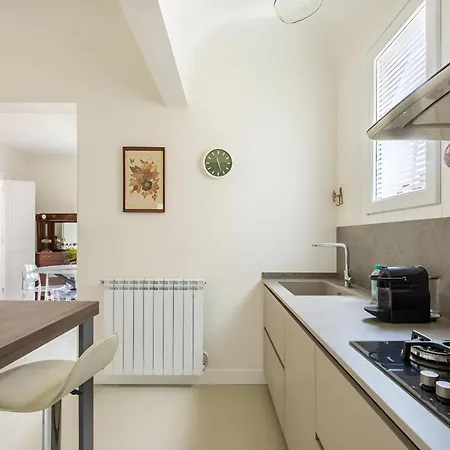 Vittorio Emanuele Street House *