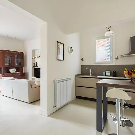 Vittorio Emanuele Street House