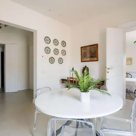 Vittorio Emanuele Street House