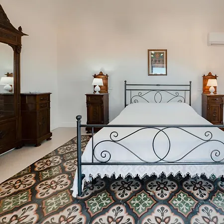 Apartment Vittorio Emanuele Street House