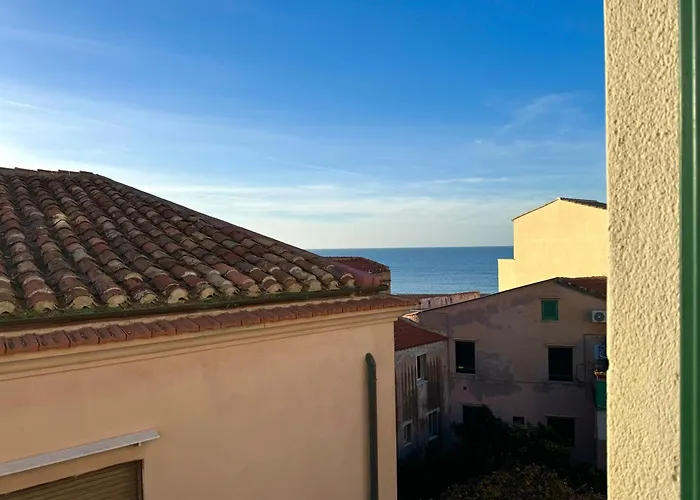 Vittorio Emanuele Street House צ'פאלו