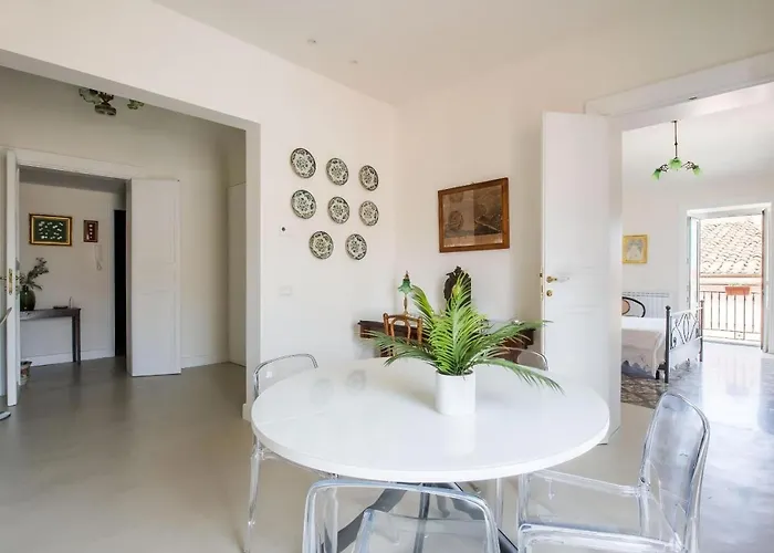 Vittorio Emanuele Street House